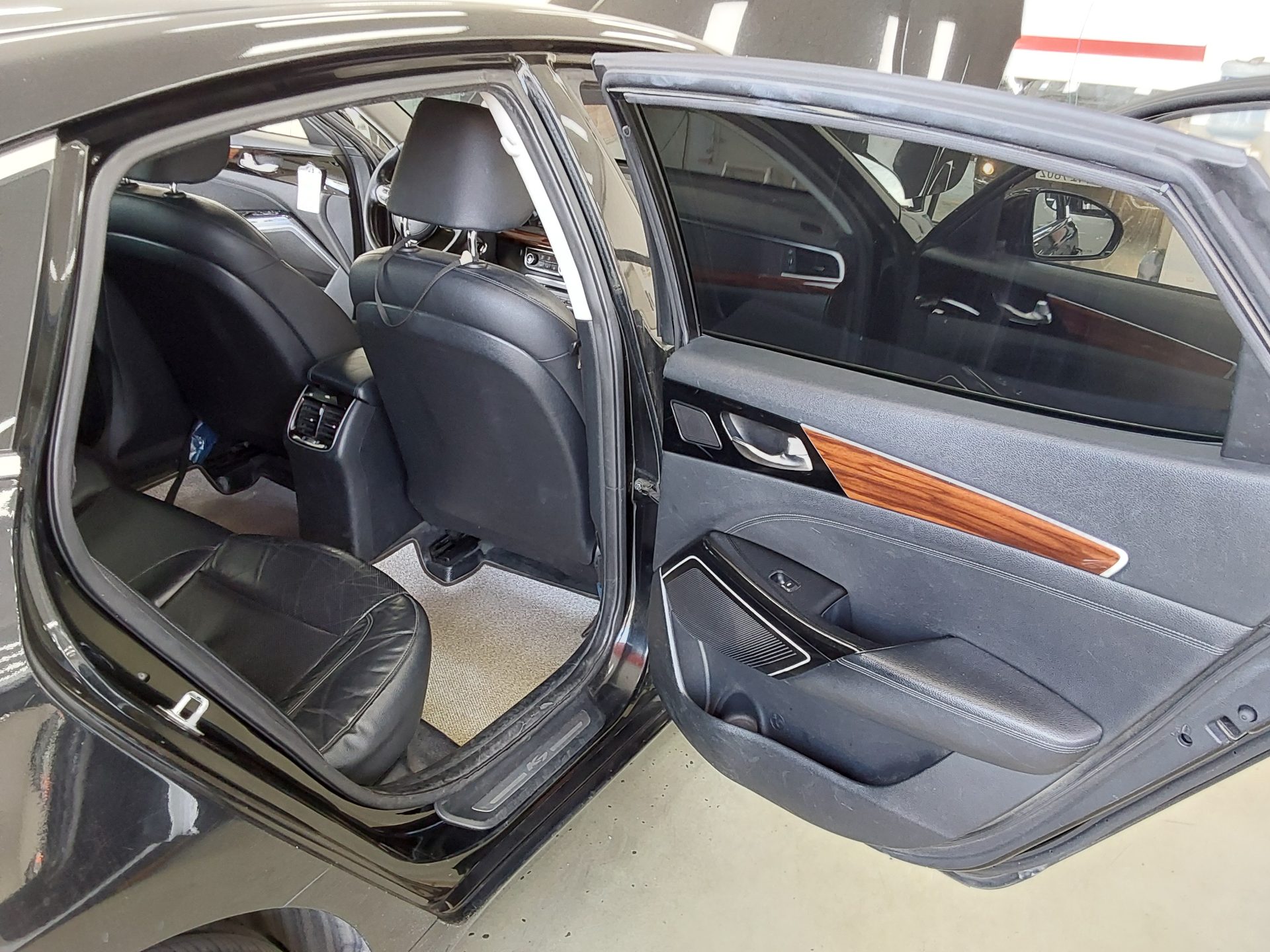 2016 - kia k7