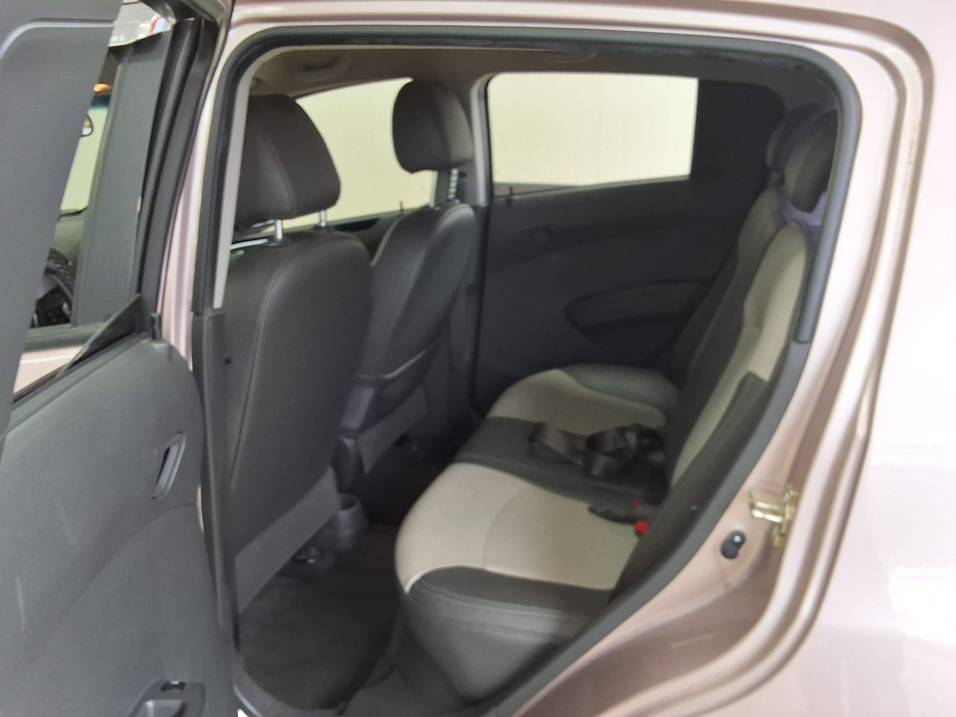 2012 - chevrolet spark