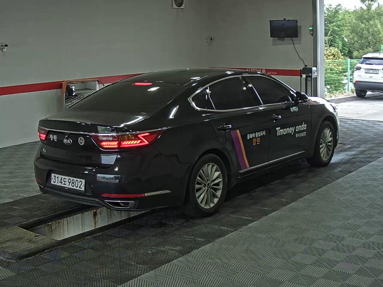 2016 - kia k7