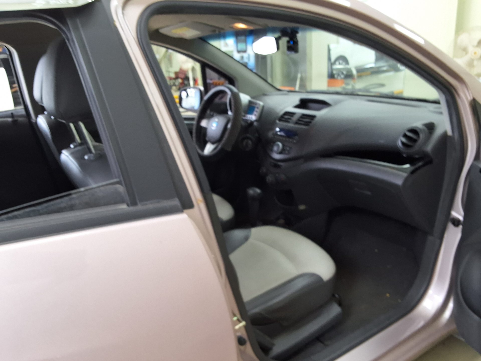 2012 - chevrolet spark