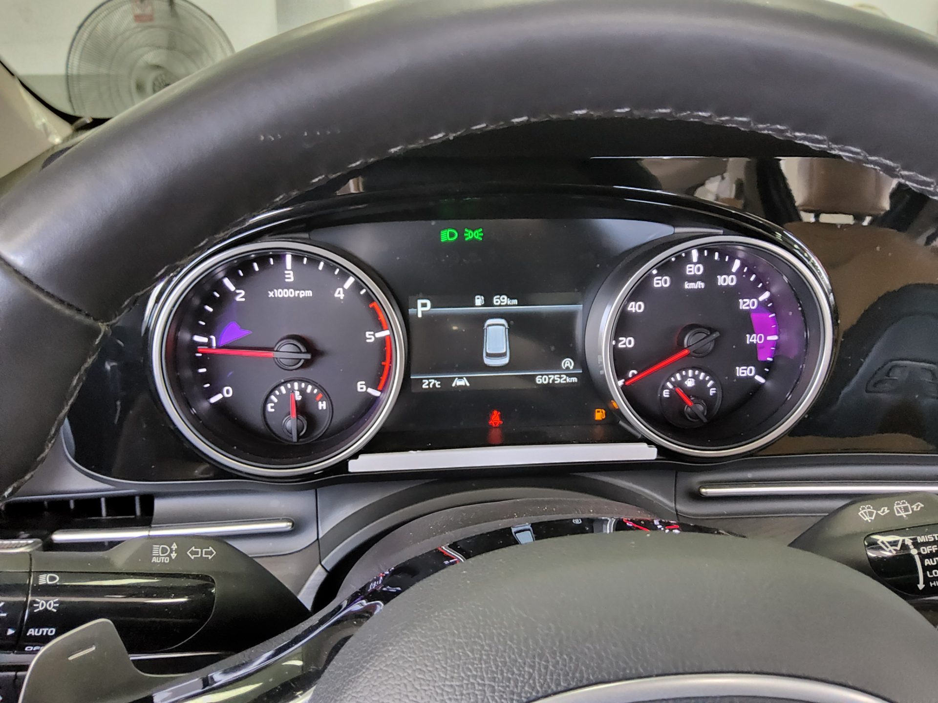 2023 - kia carnival