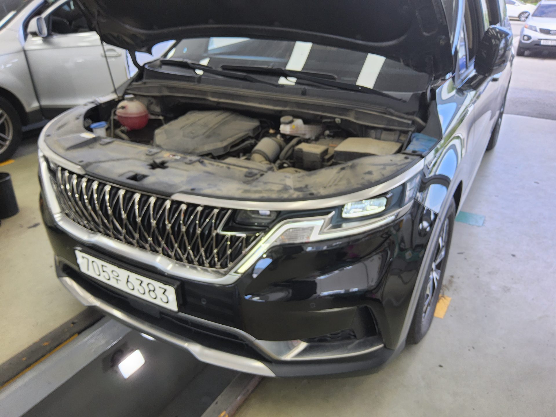2023 - kia carnival