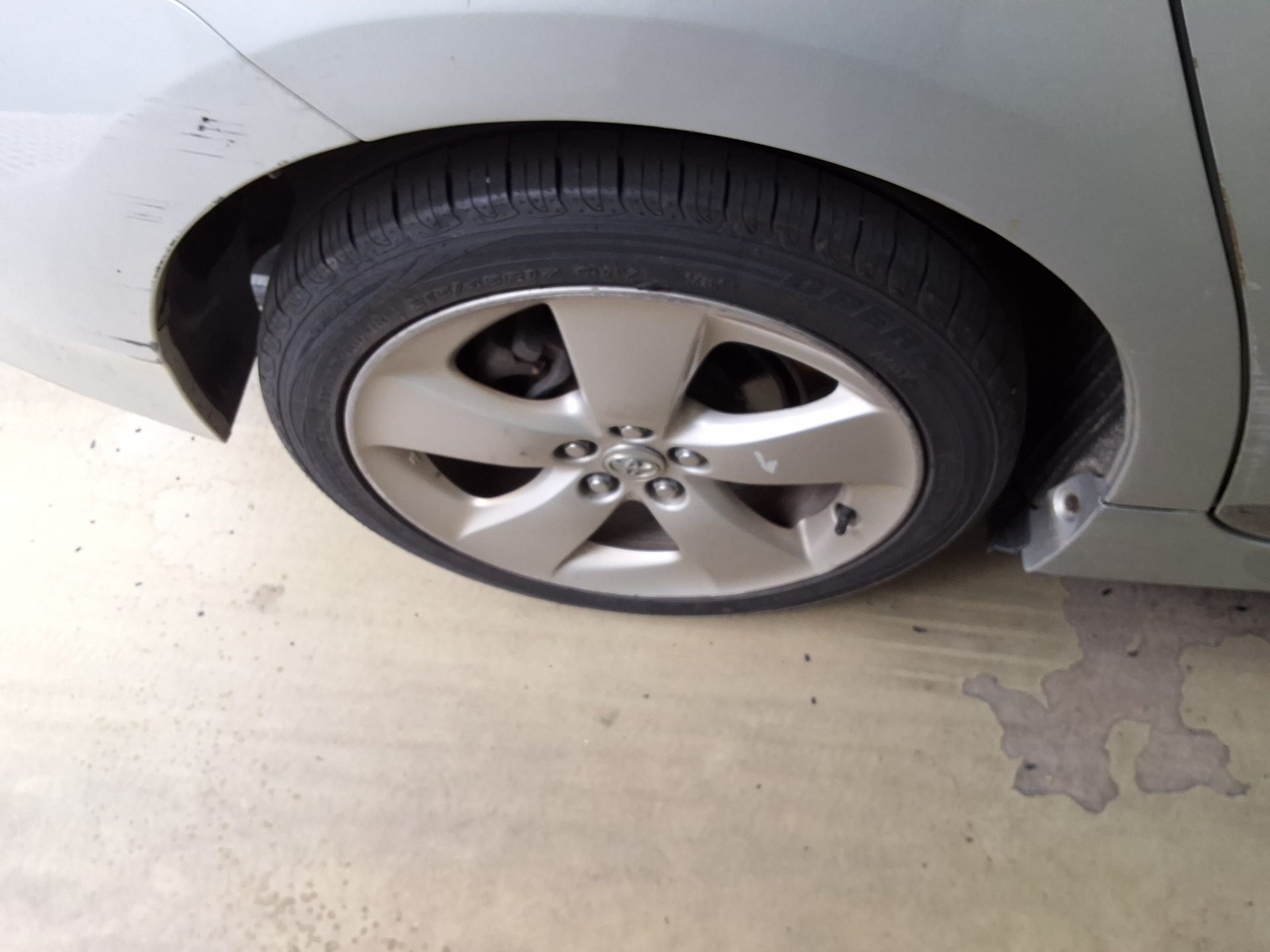 2011 - toyota prius