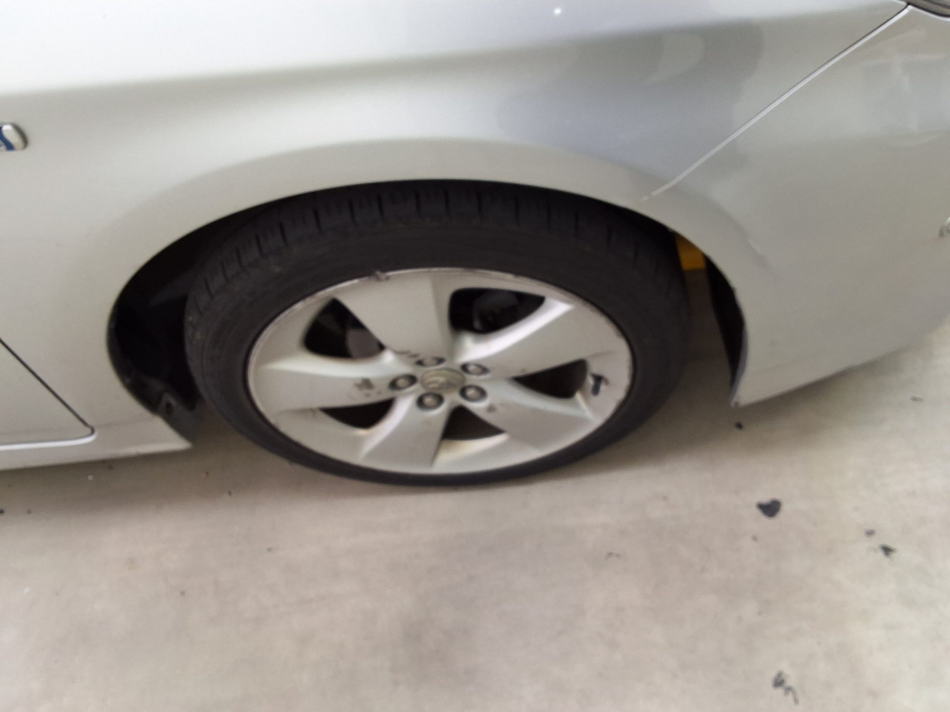 2011 - toyota prius