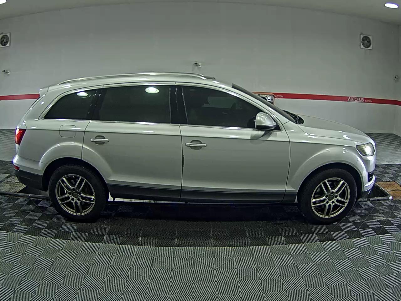 2011 - audi q7