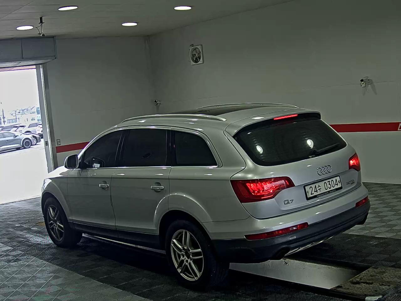 2011 - audi q7