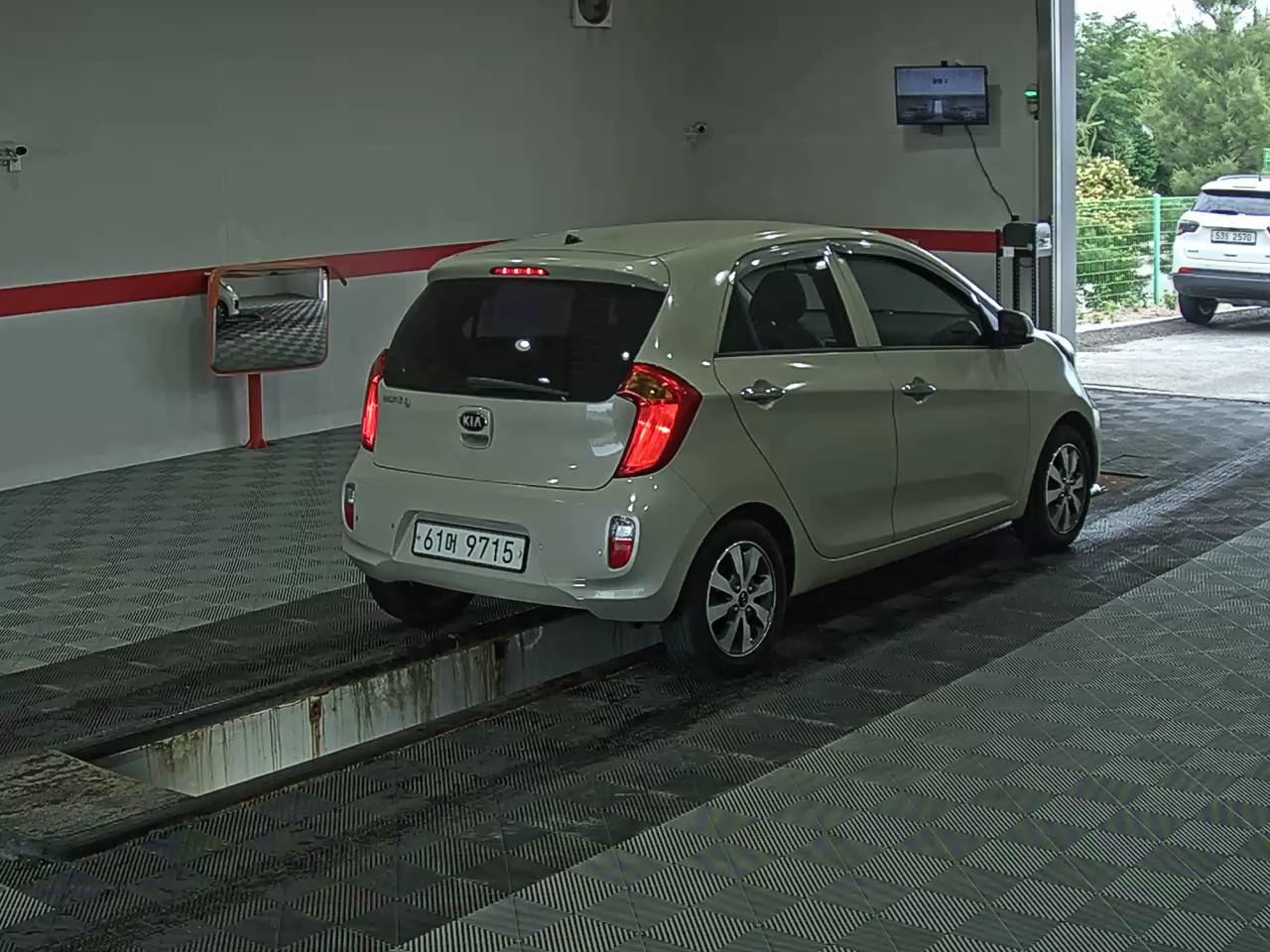 2014 - kia morning