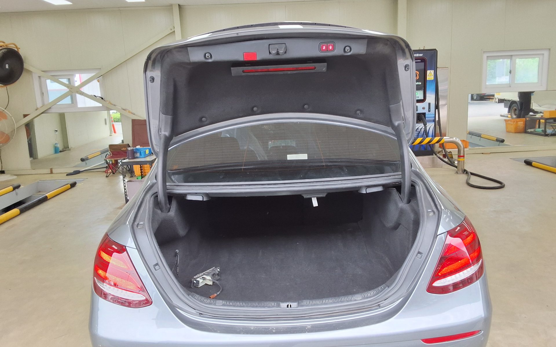 2020 - mercedes-benz e250