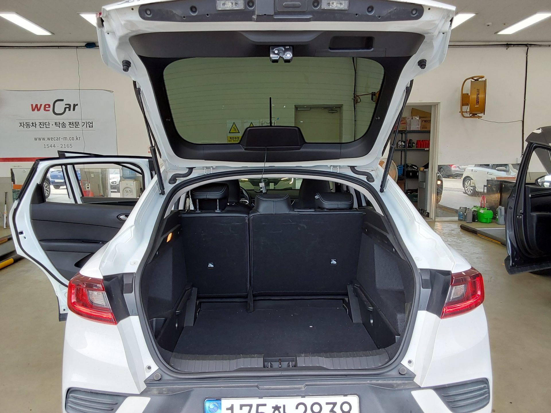 2023 - renault xm3