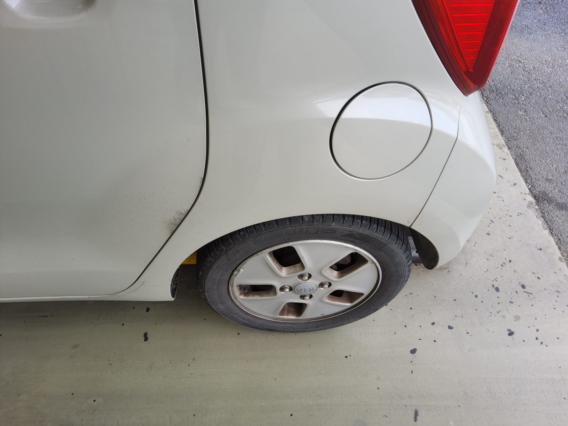 2016 - kia ray