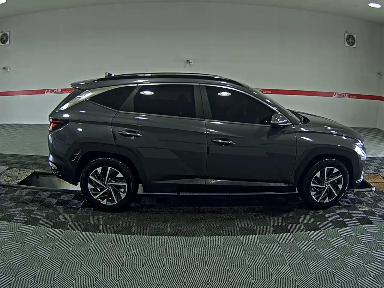 2021 - hyundai tucson