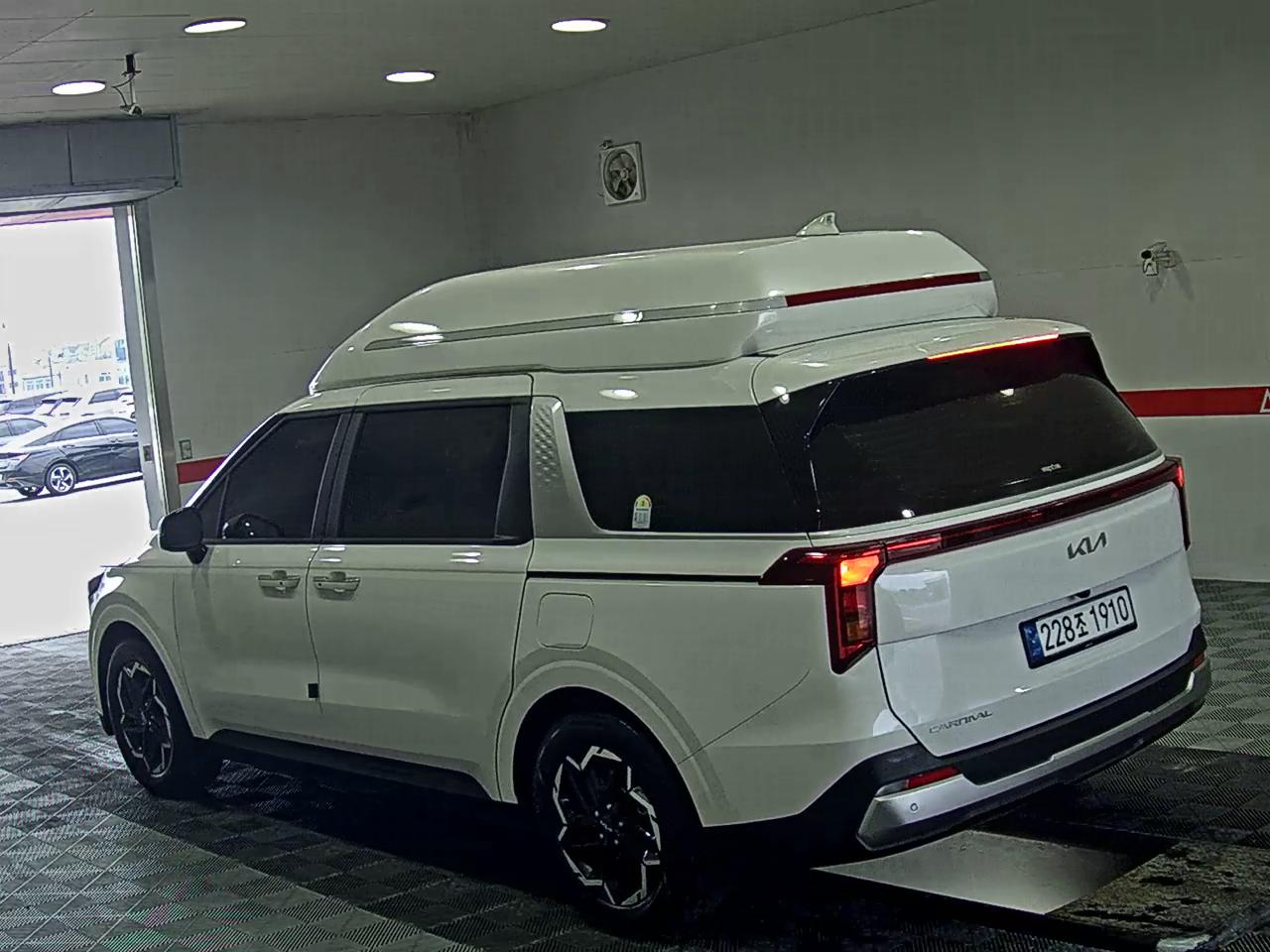 2025 - kia carnival