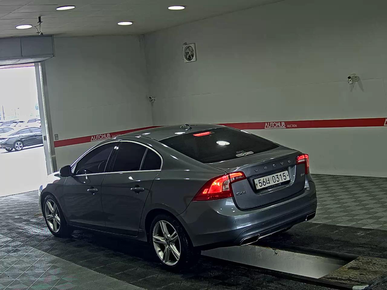 2016 - volvo s60