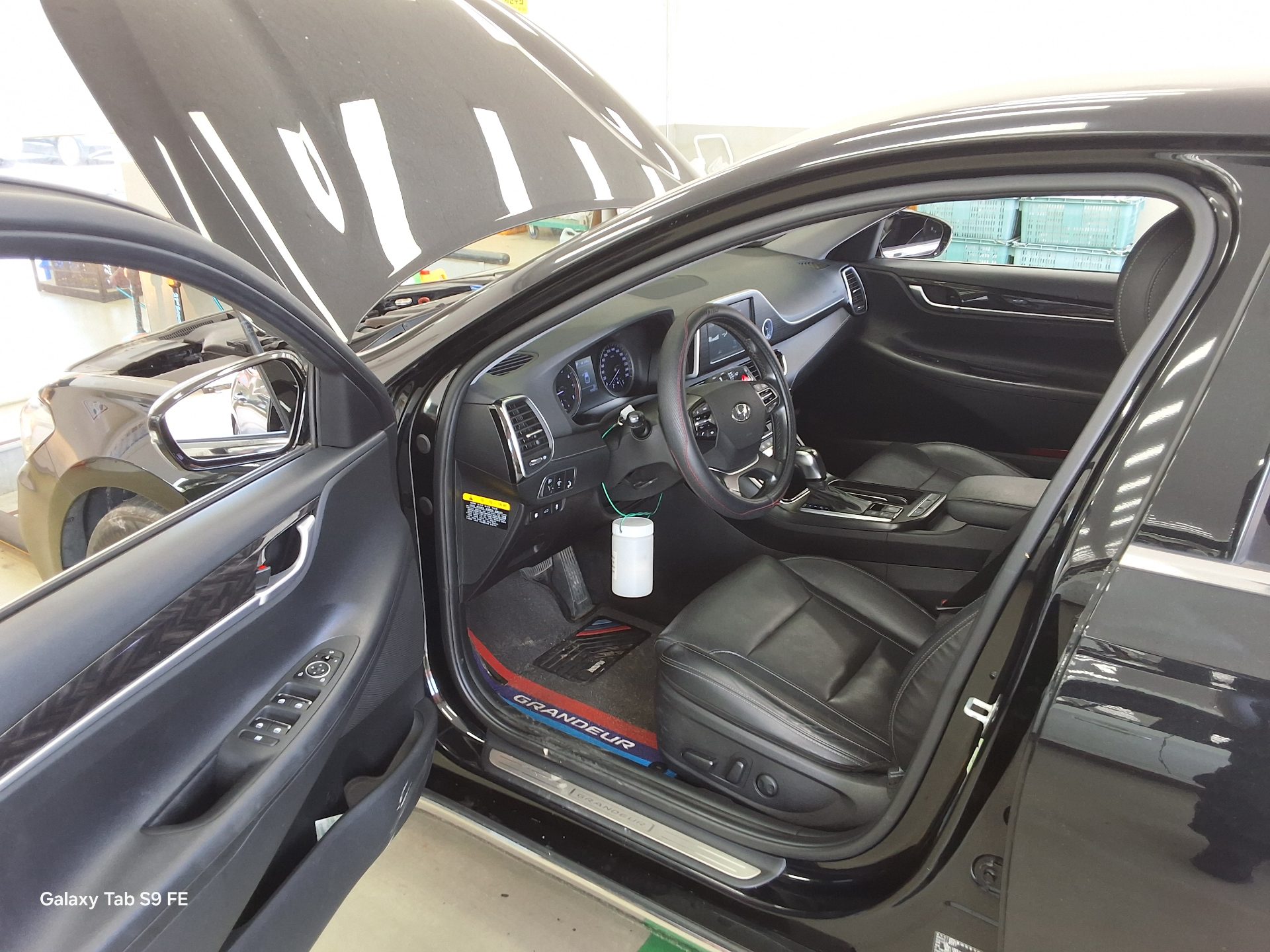 2018 - hyundai grandeur