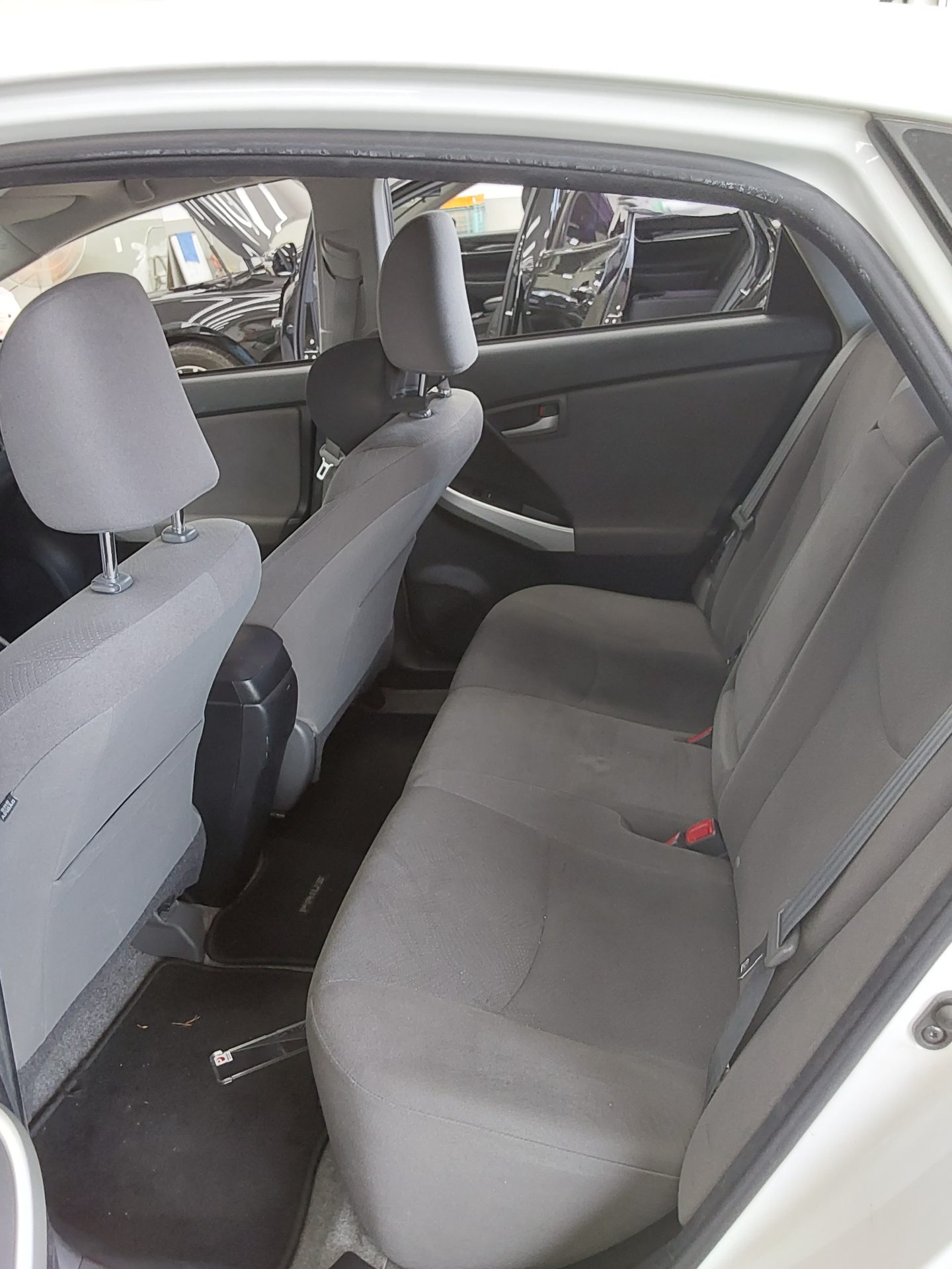 2014 - toyota prius
