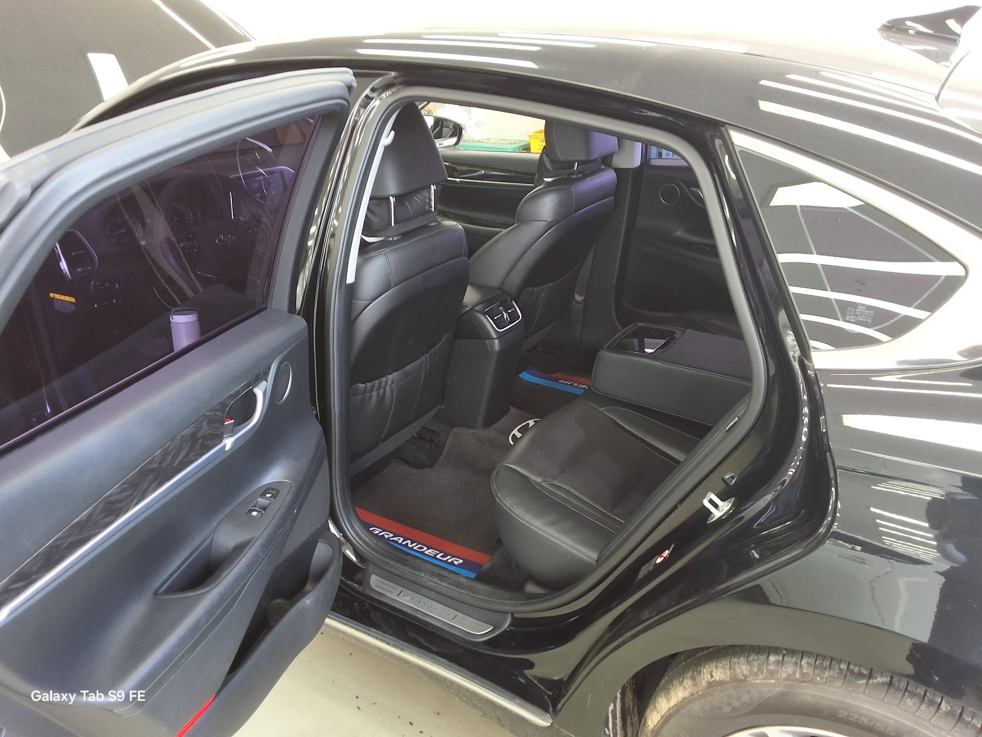2018 - hyundai grandeur