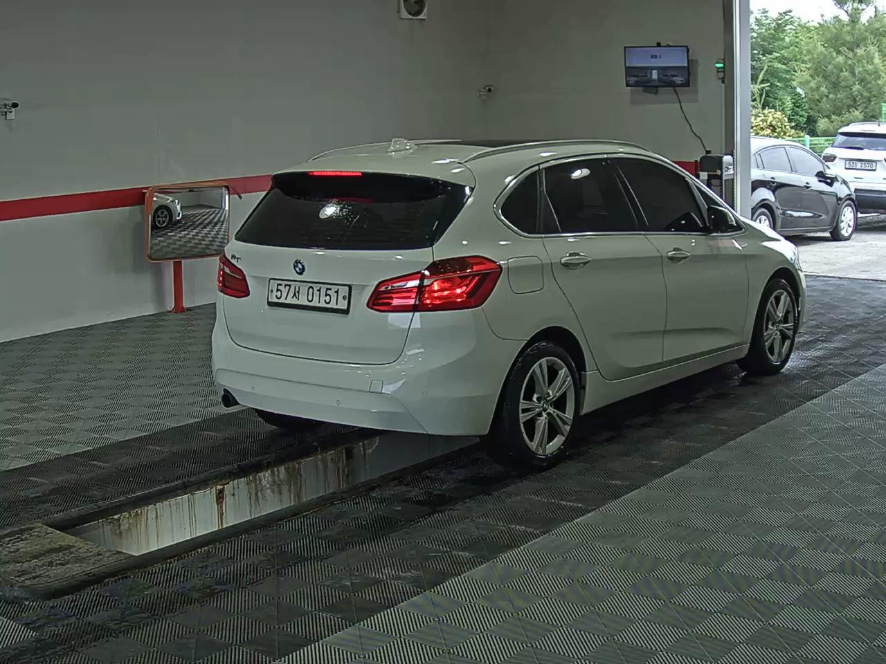 2016 - bmw 2 series