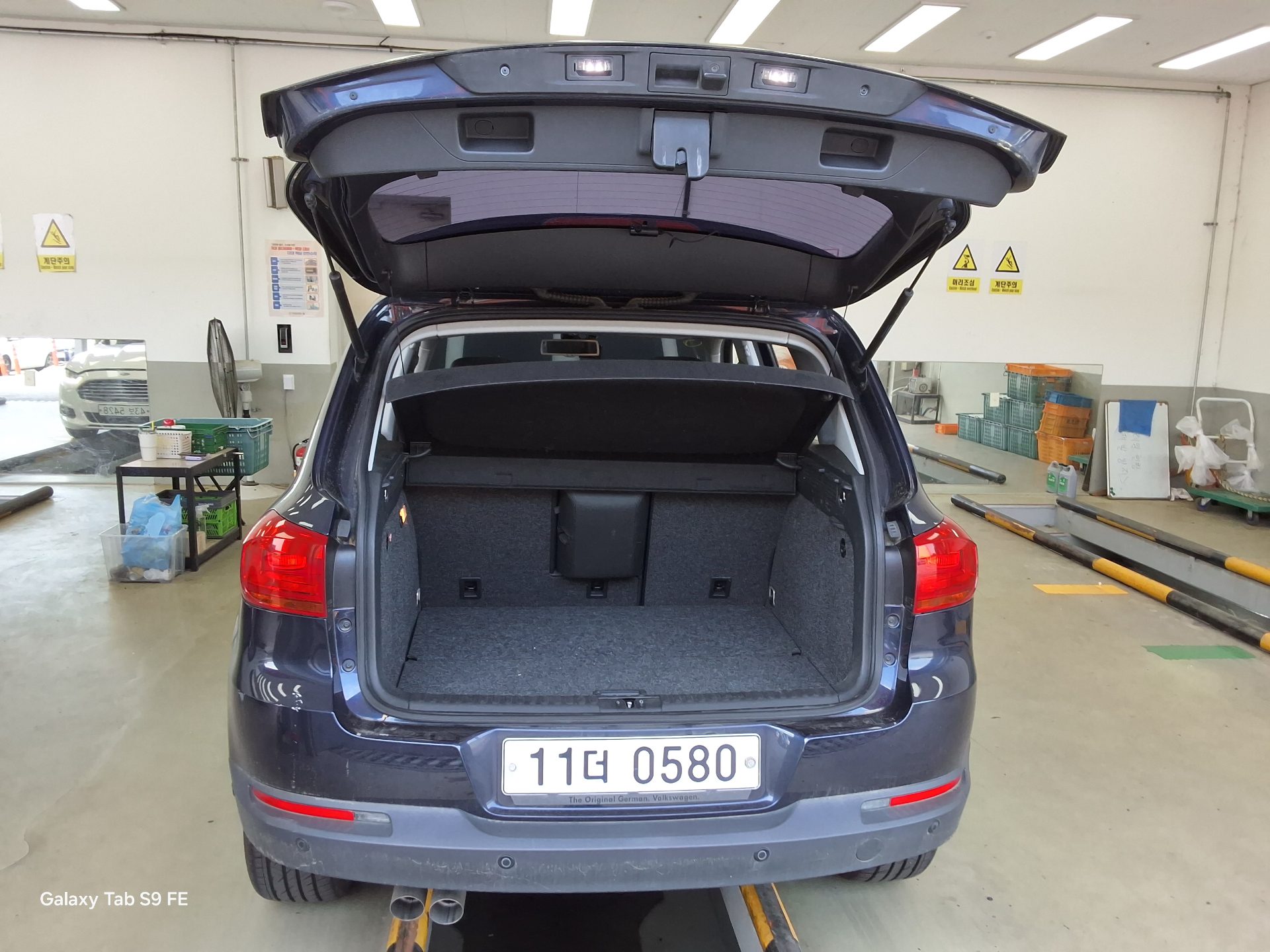 2016 - volkswagen tiguan