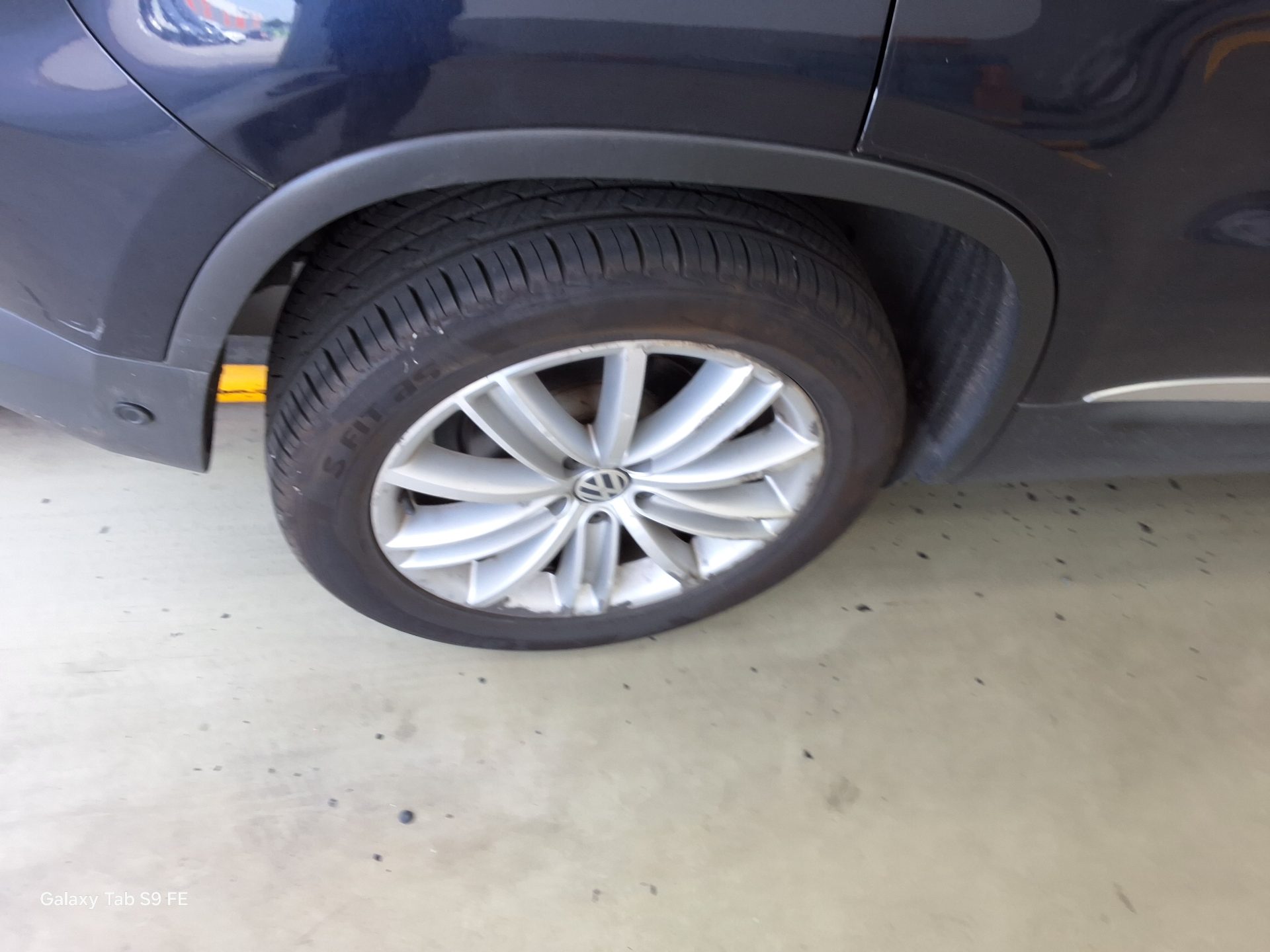 2016 - volkswagen tiguan