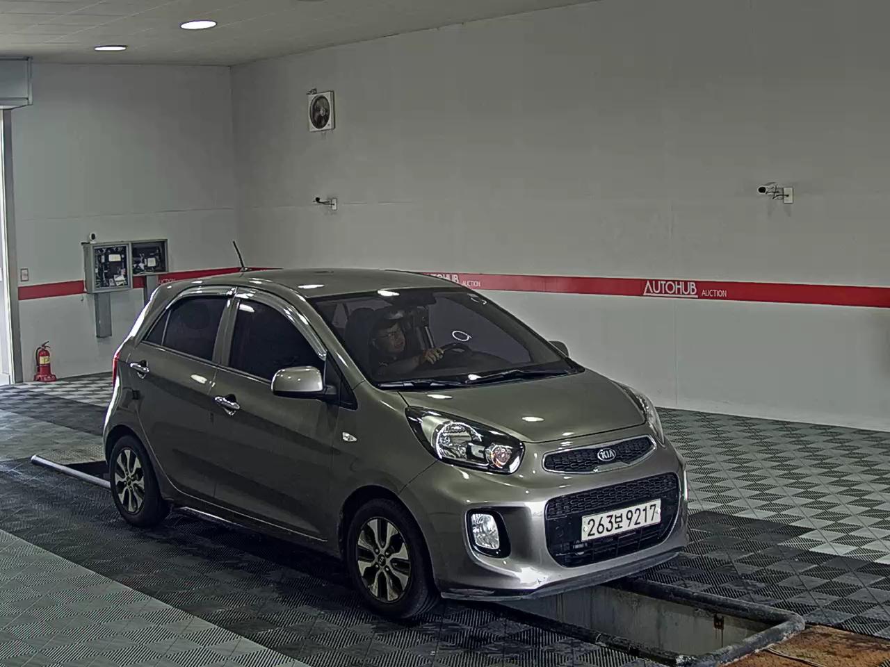 2016 - kia morning