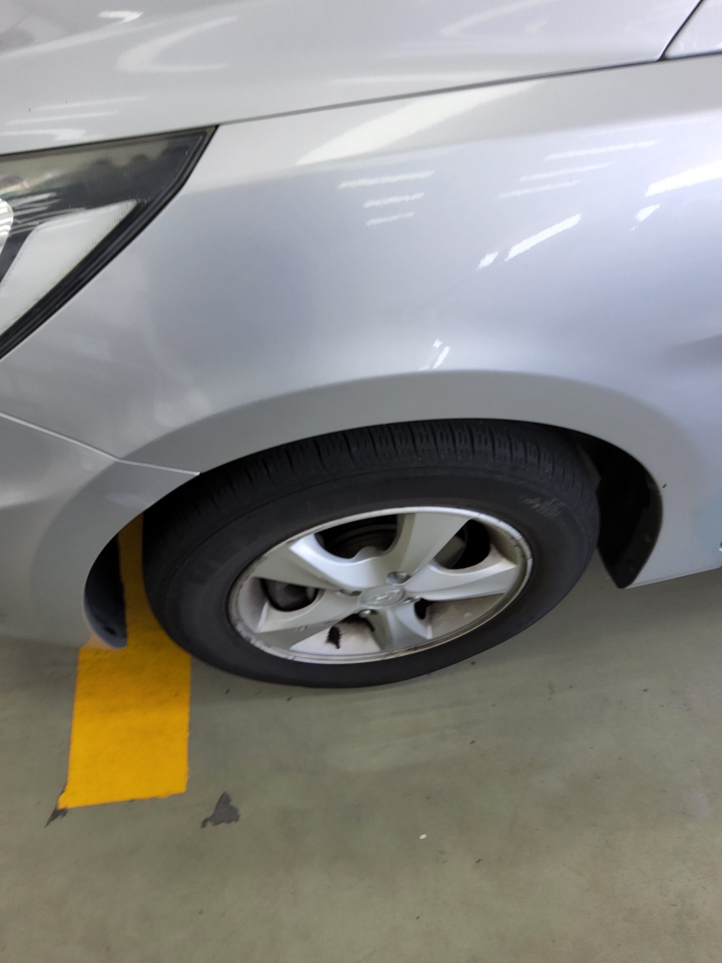 2011 - hyundai accent
