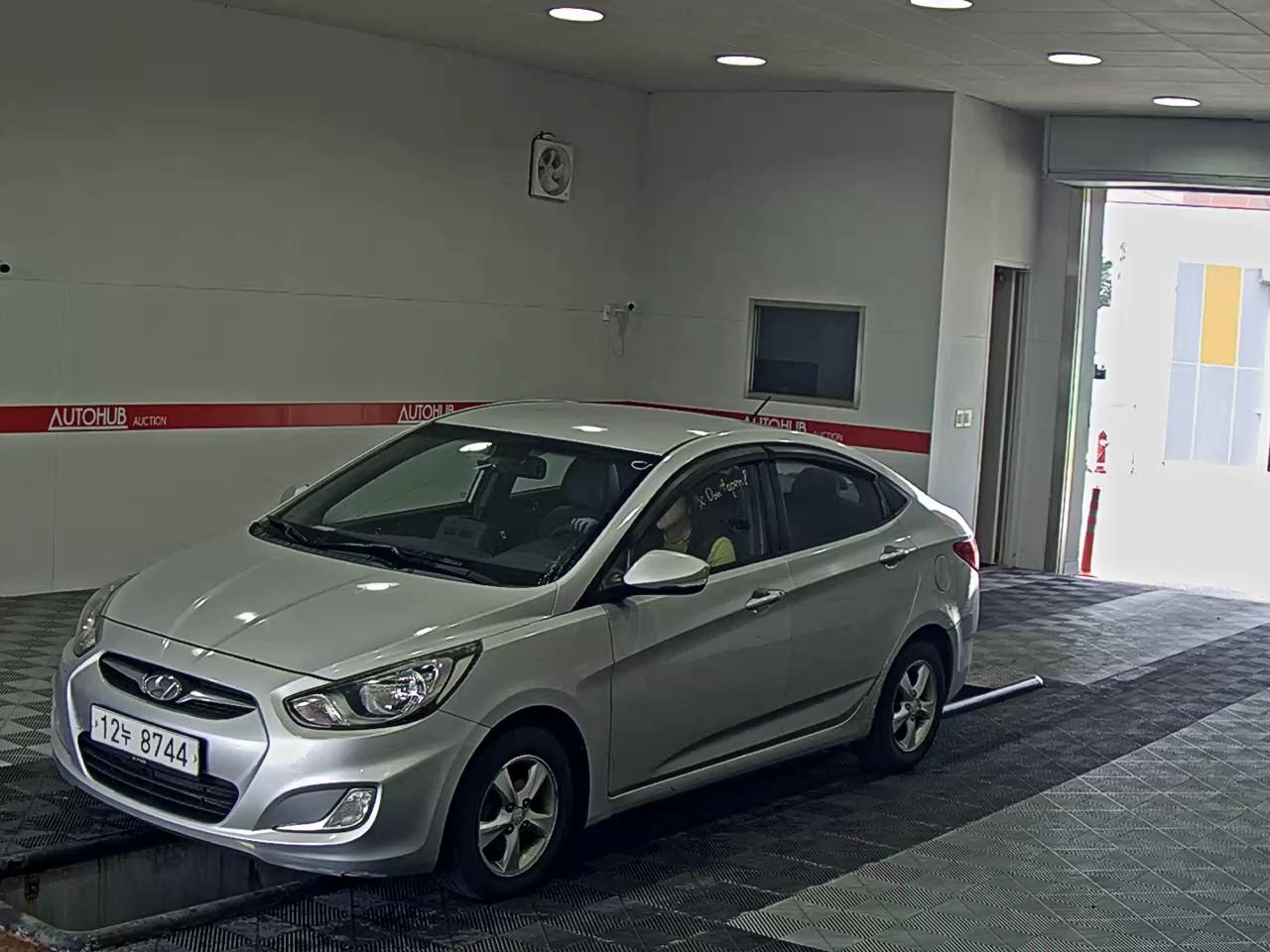 HYUNDAI ACCENT VVT