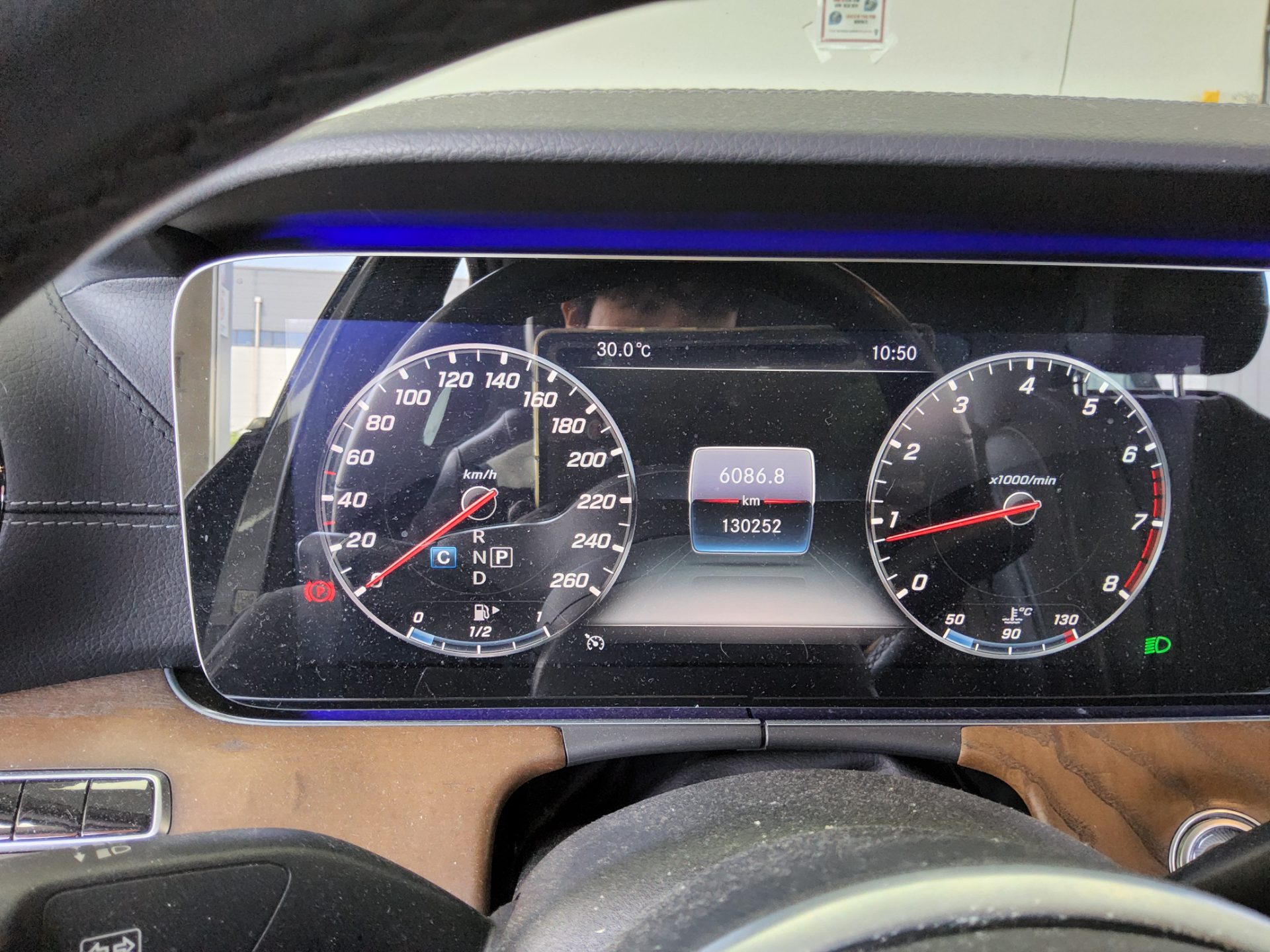 2019 - mercedes-benz e300