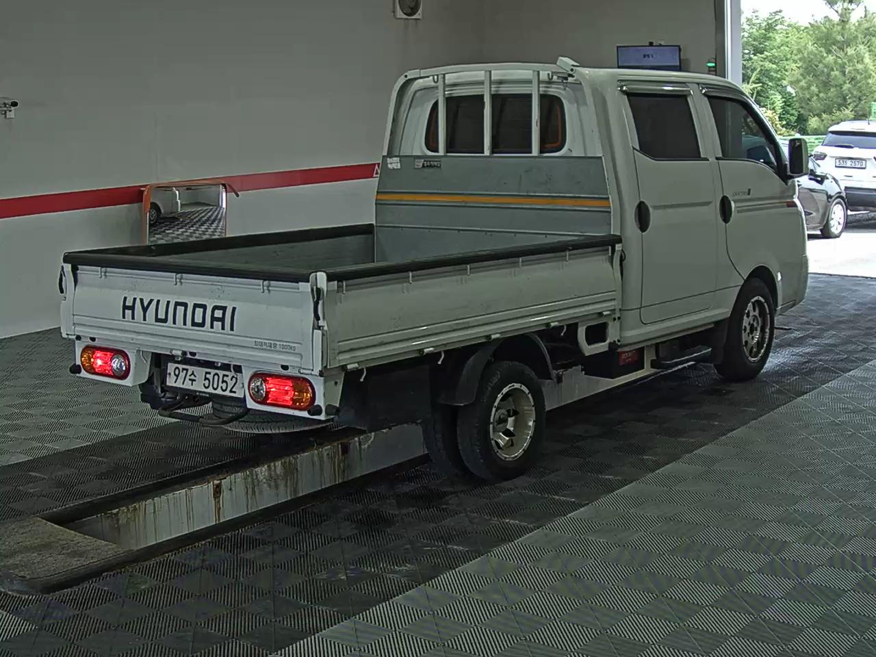 2022 - hyundai porter