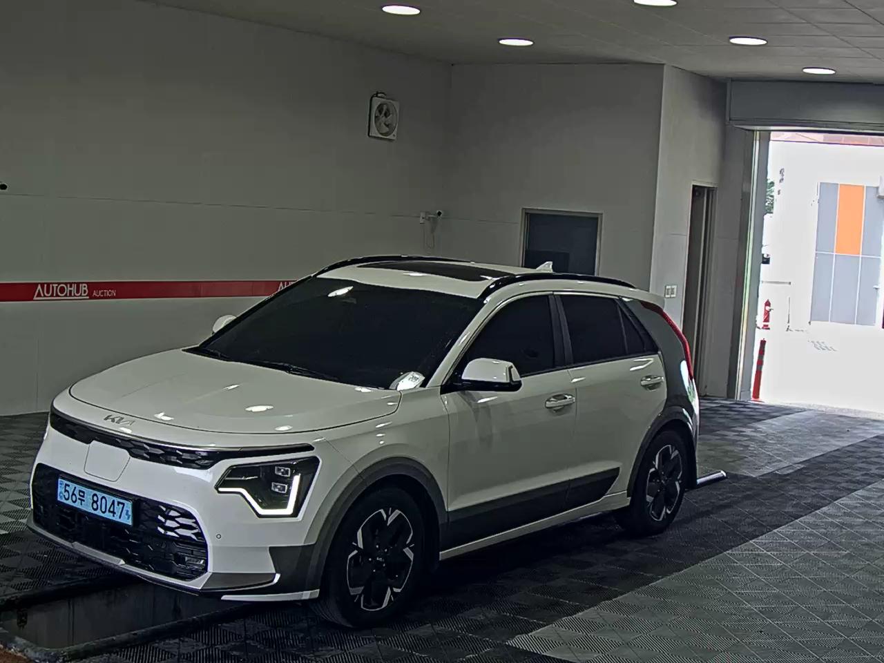 KIA NIRO EARTH