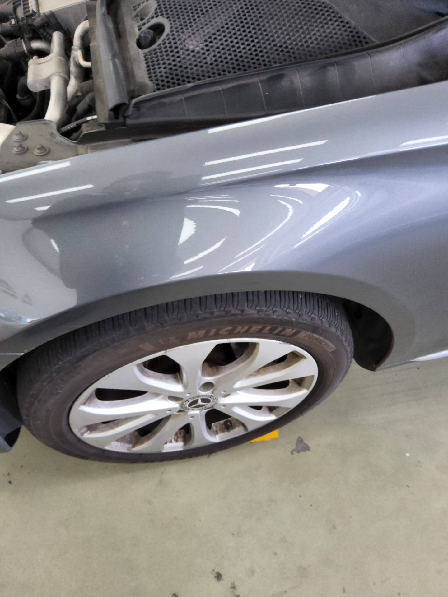 2019 - mercedes-benz e300