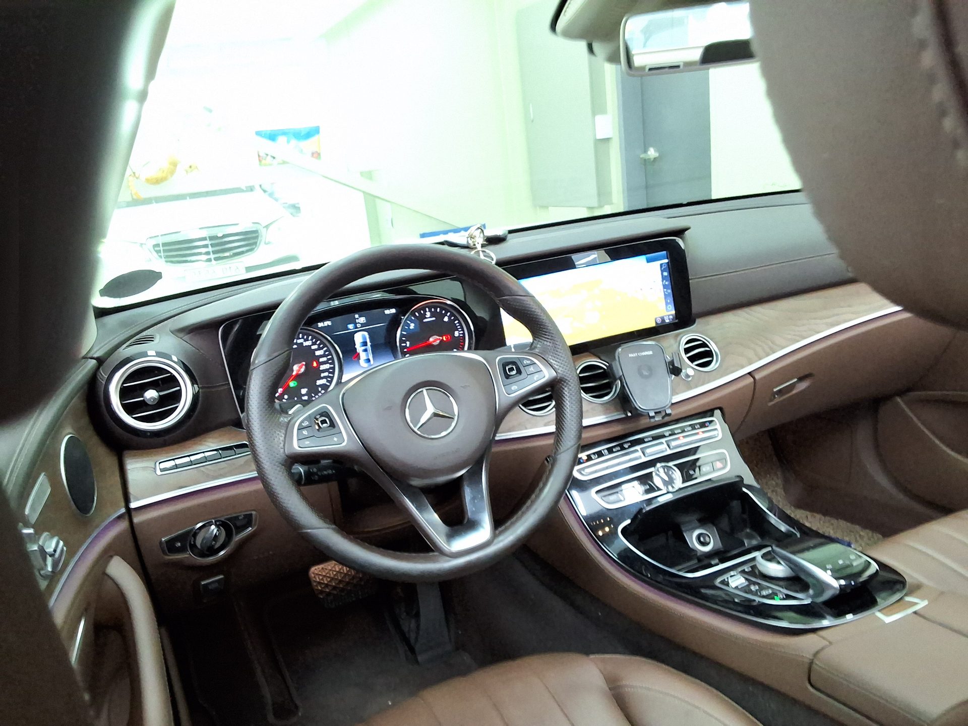 2017 - mercedes-benz e220d