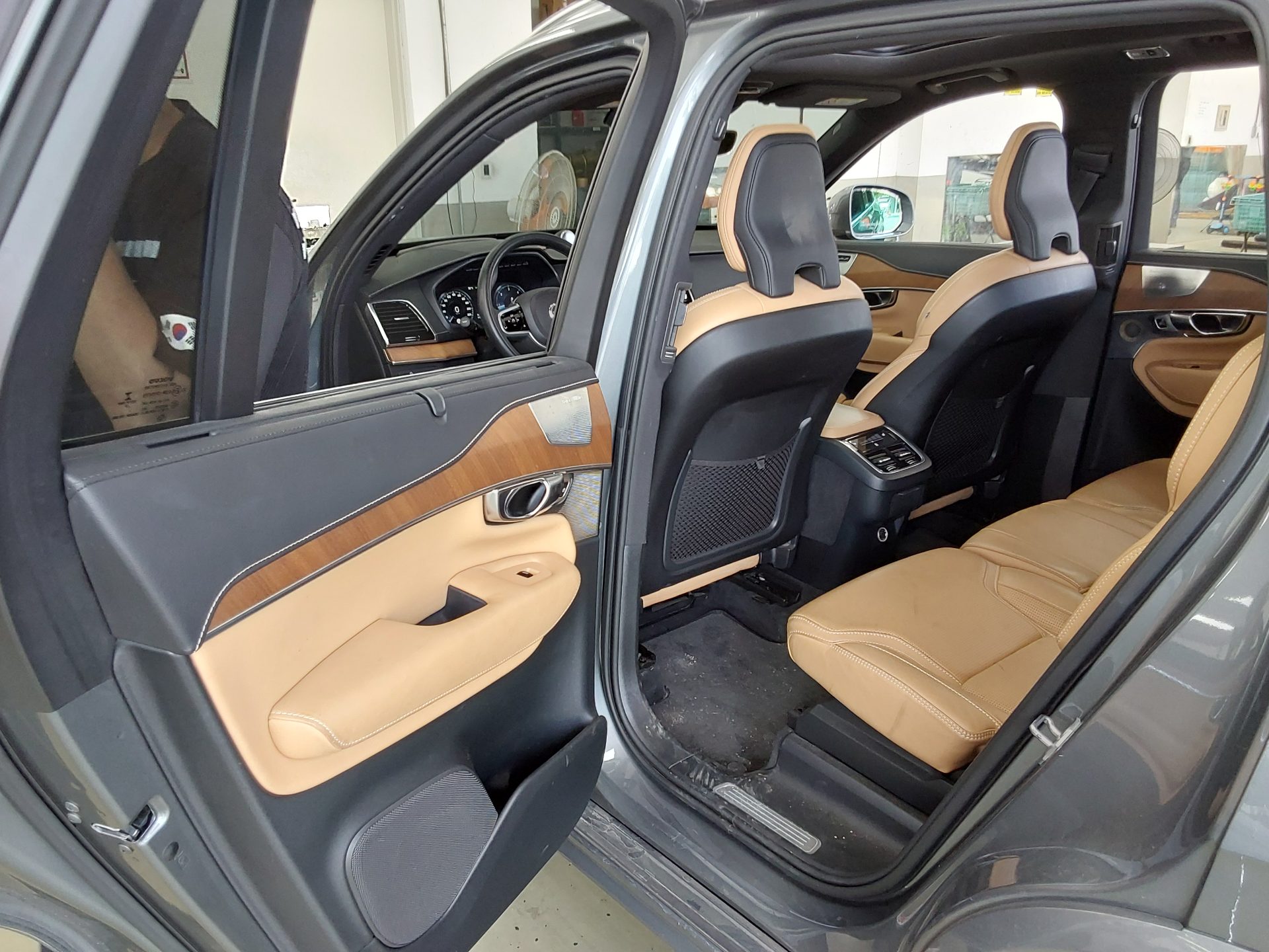 2019 - volvo xc90