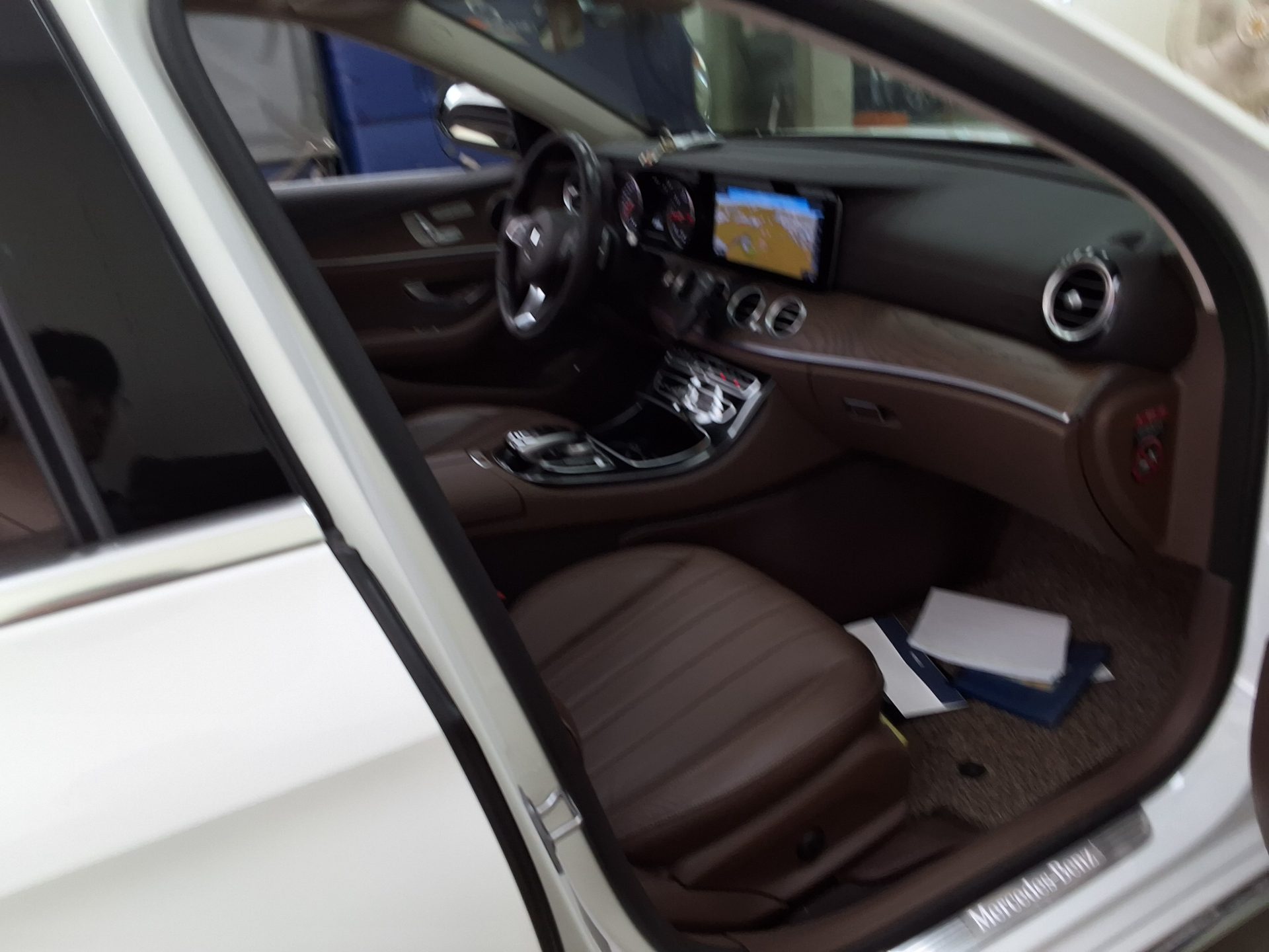 2017 - mercedes-benz e220d