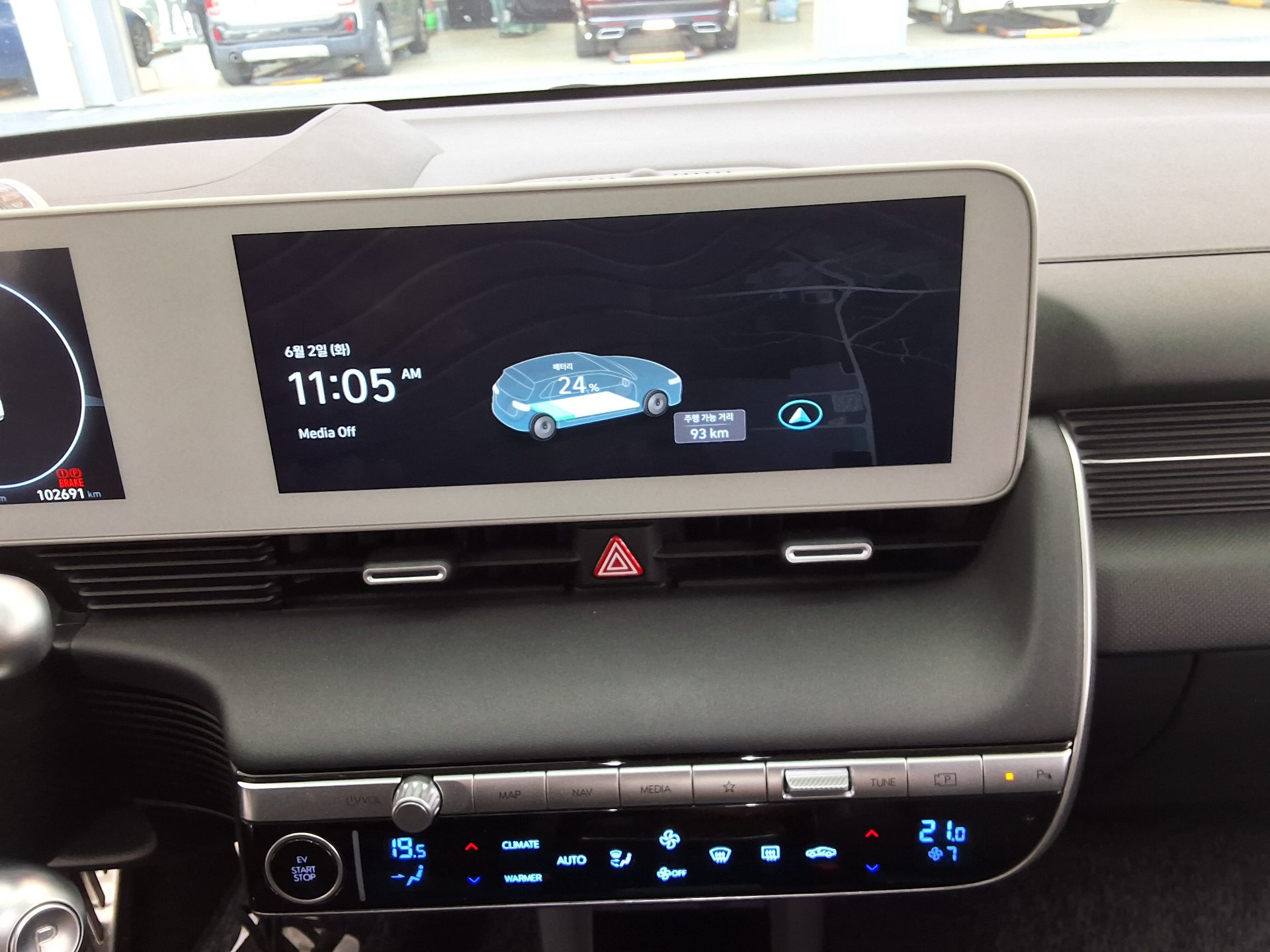 2022 - hyundai ioniq