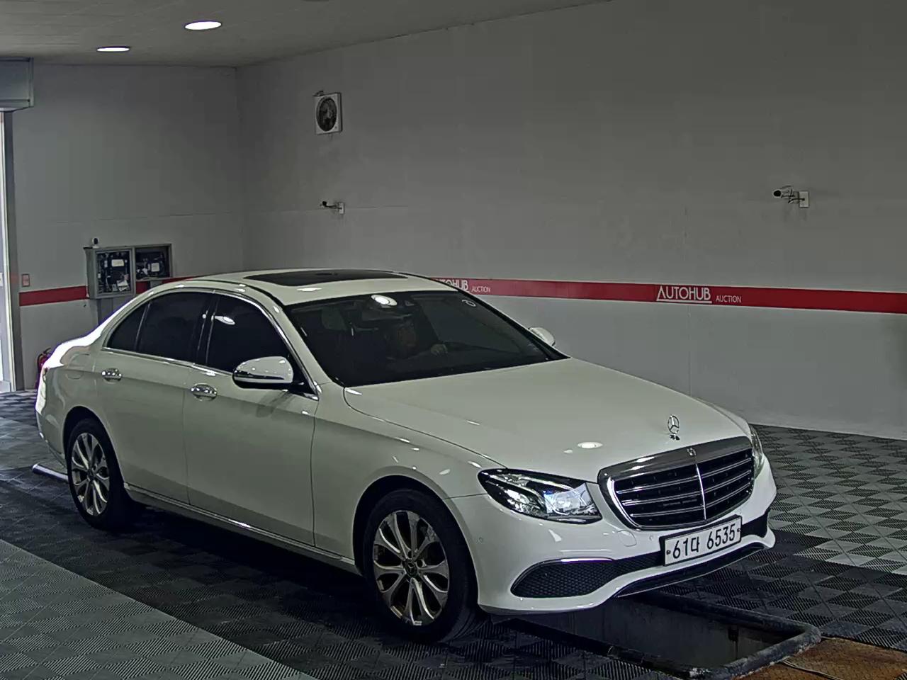 2017 - mercedes-benz e220d