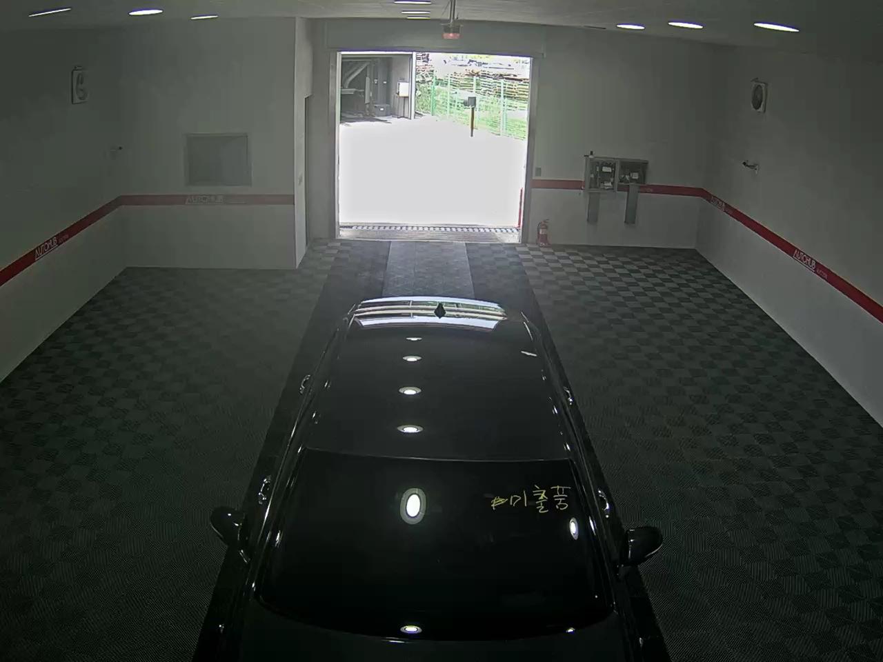 2018 - genesis eq900
