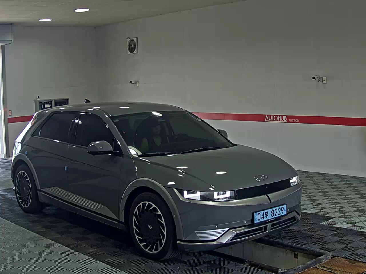 2022 - hyundai ioniq