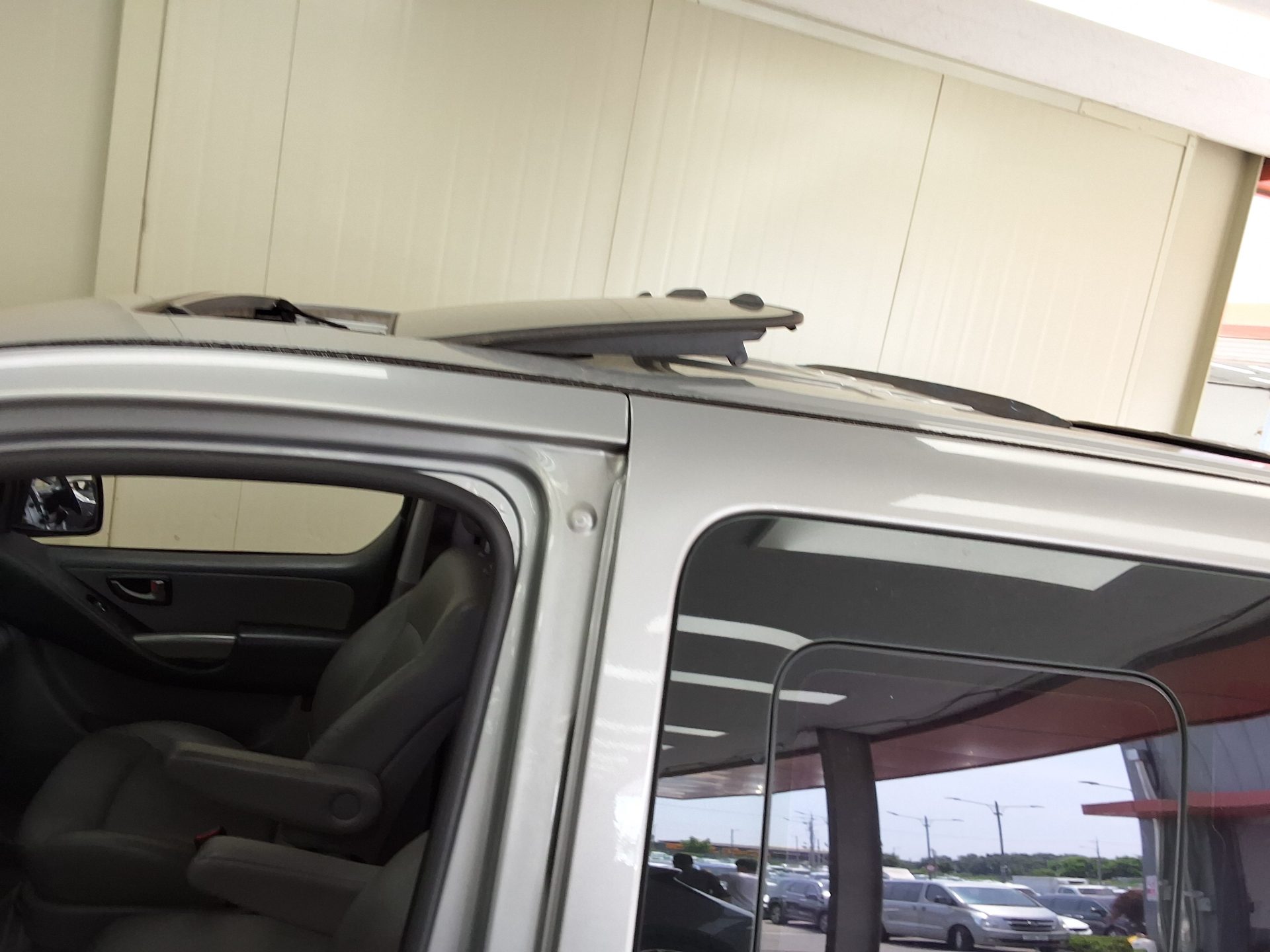 2016 - hyundai grand starex