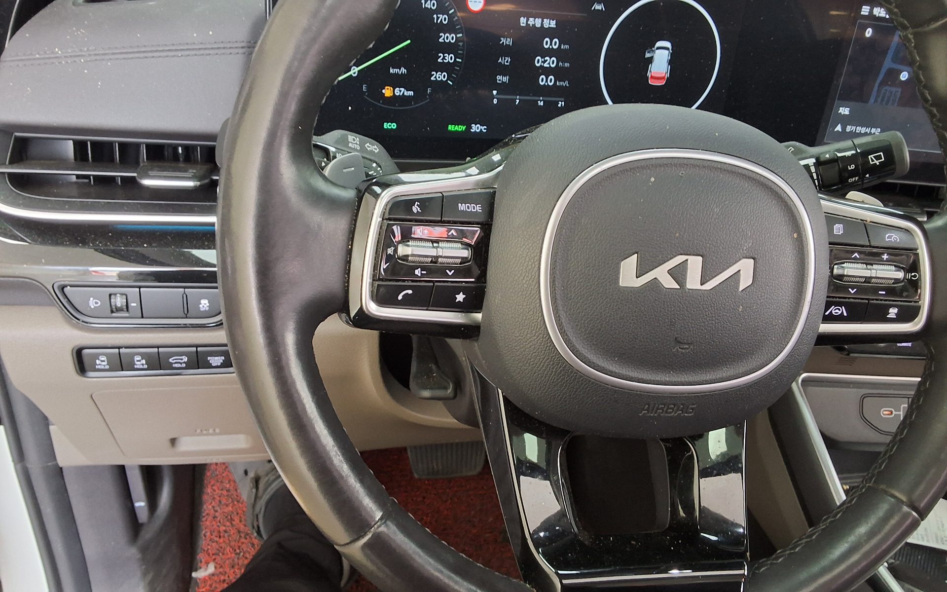 2024 - kia carnival