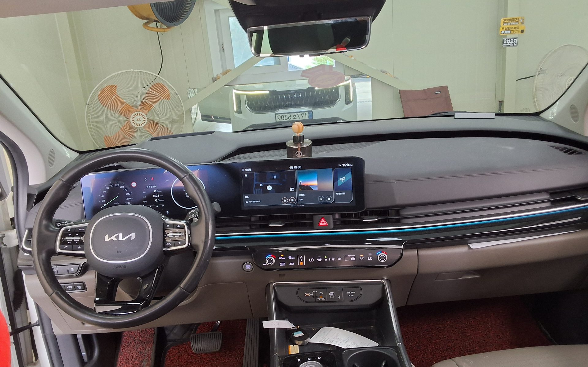 2024 - kia carnival