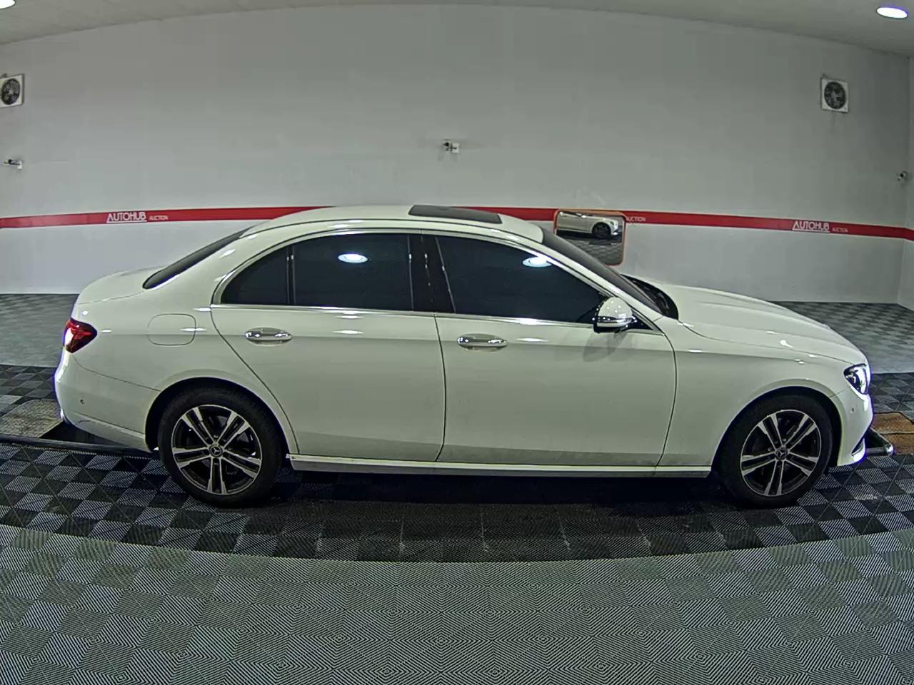 2022 - mercedes-benz e350