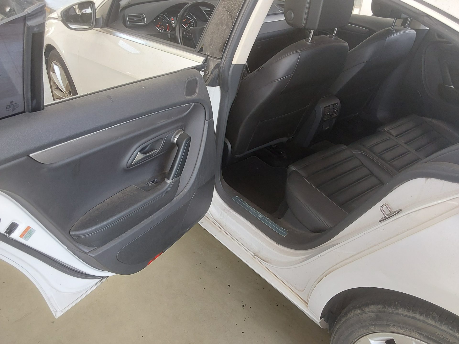 2014 - volkswagen cc