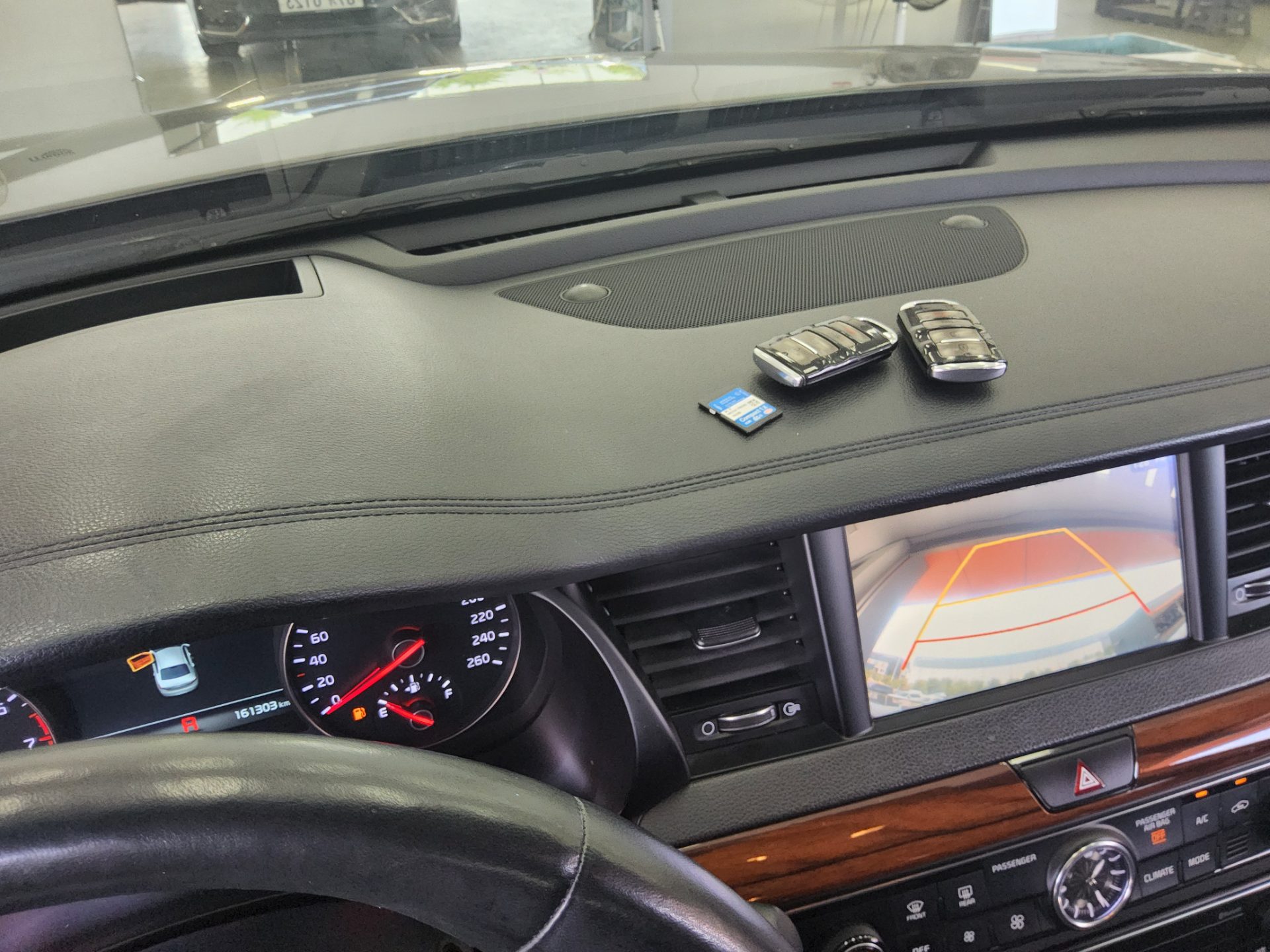 2017 - kia k7