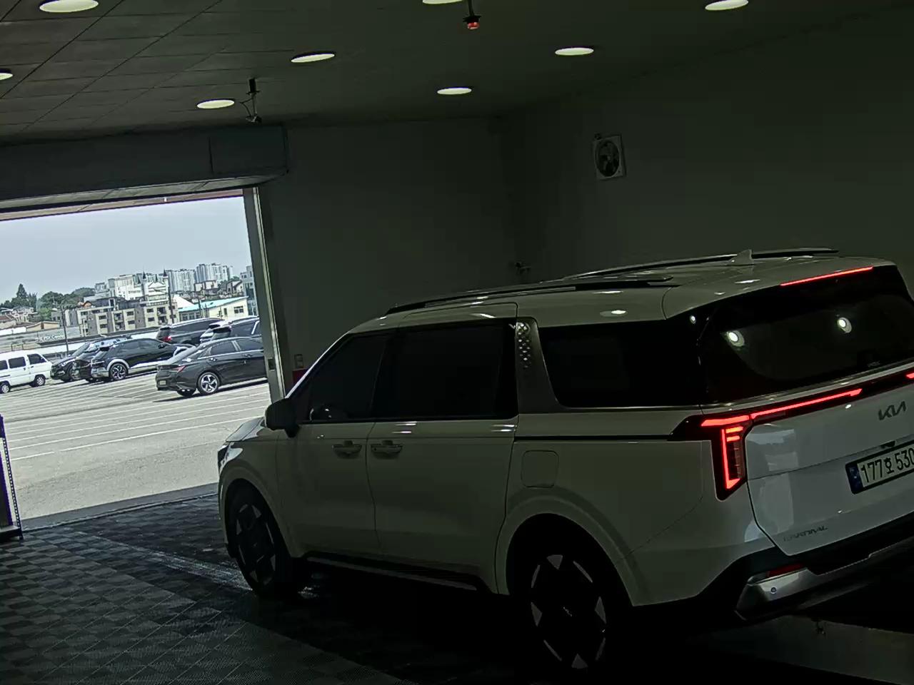 2024 - kia carnival