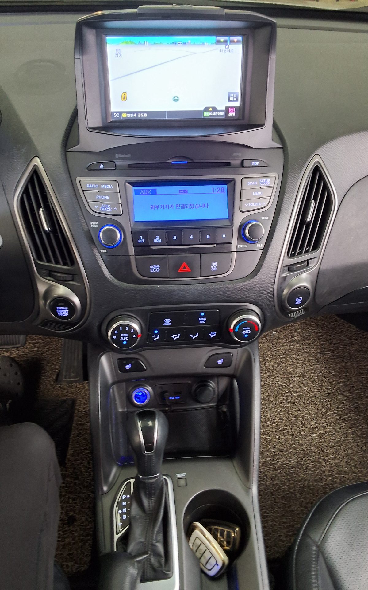 2015 - hyundai tucson