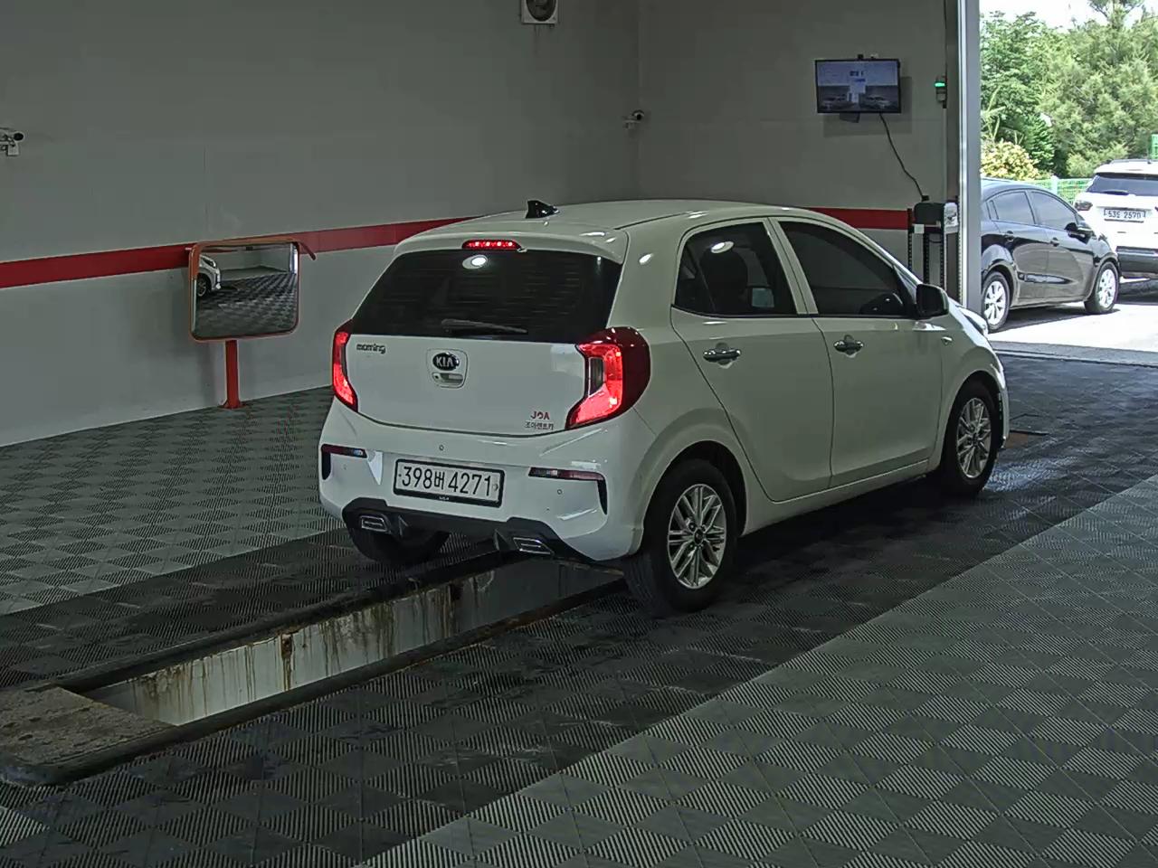 2021 - kia morning