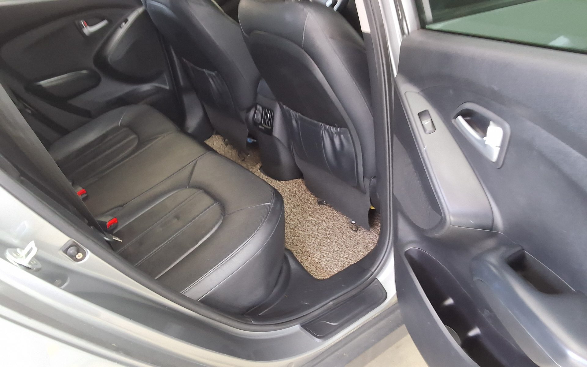 2015 - hyundai tucson
