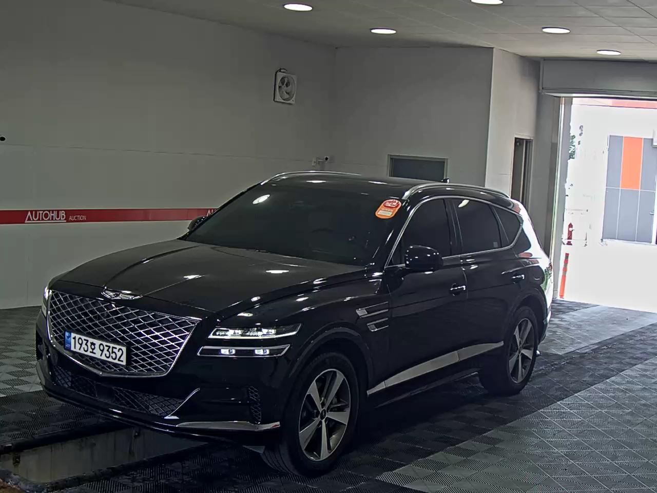 GENESIS GV80 BASE MODEL