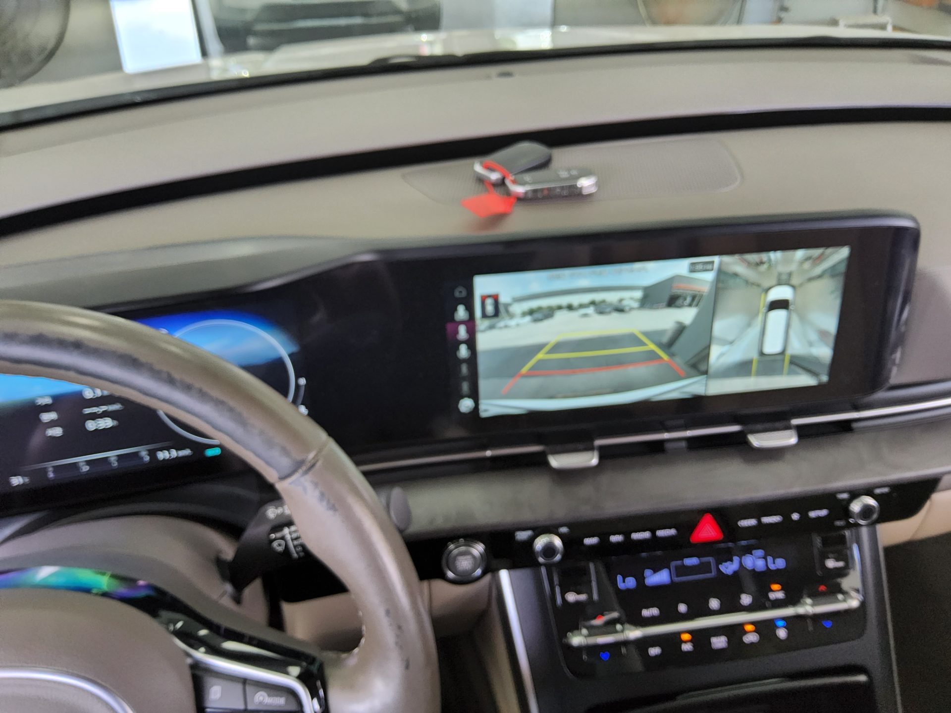 2023 - kia carnival