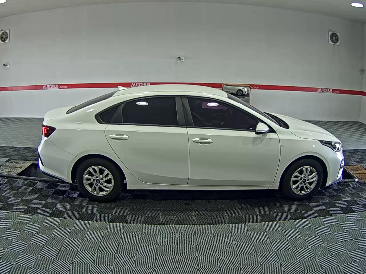 2019 - kia k3